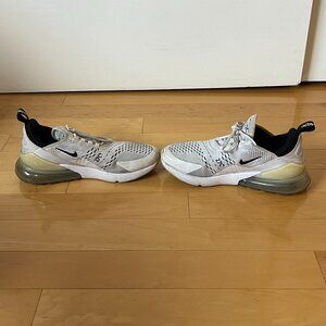 Women's Nike Air Max 270